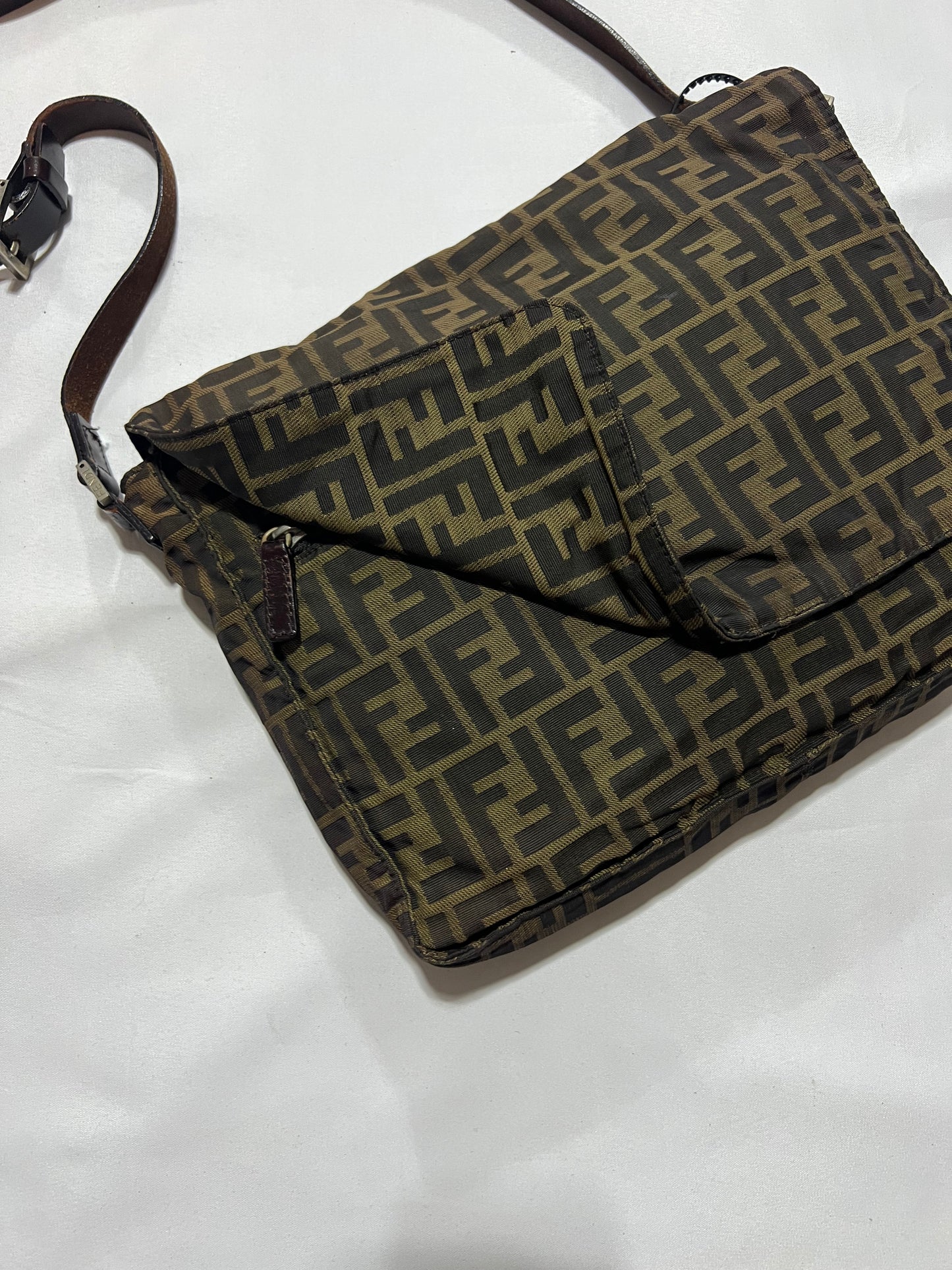 Vintage Fendi FF monogram Messanger bag