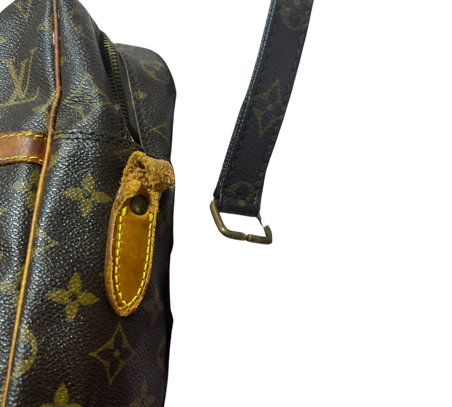 Vintage Louis Vuitton crossbody man bag