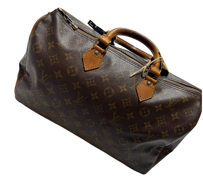 Vintage Louis Vuitton Medium Speedy